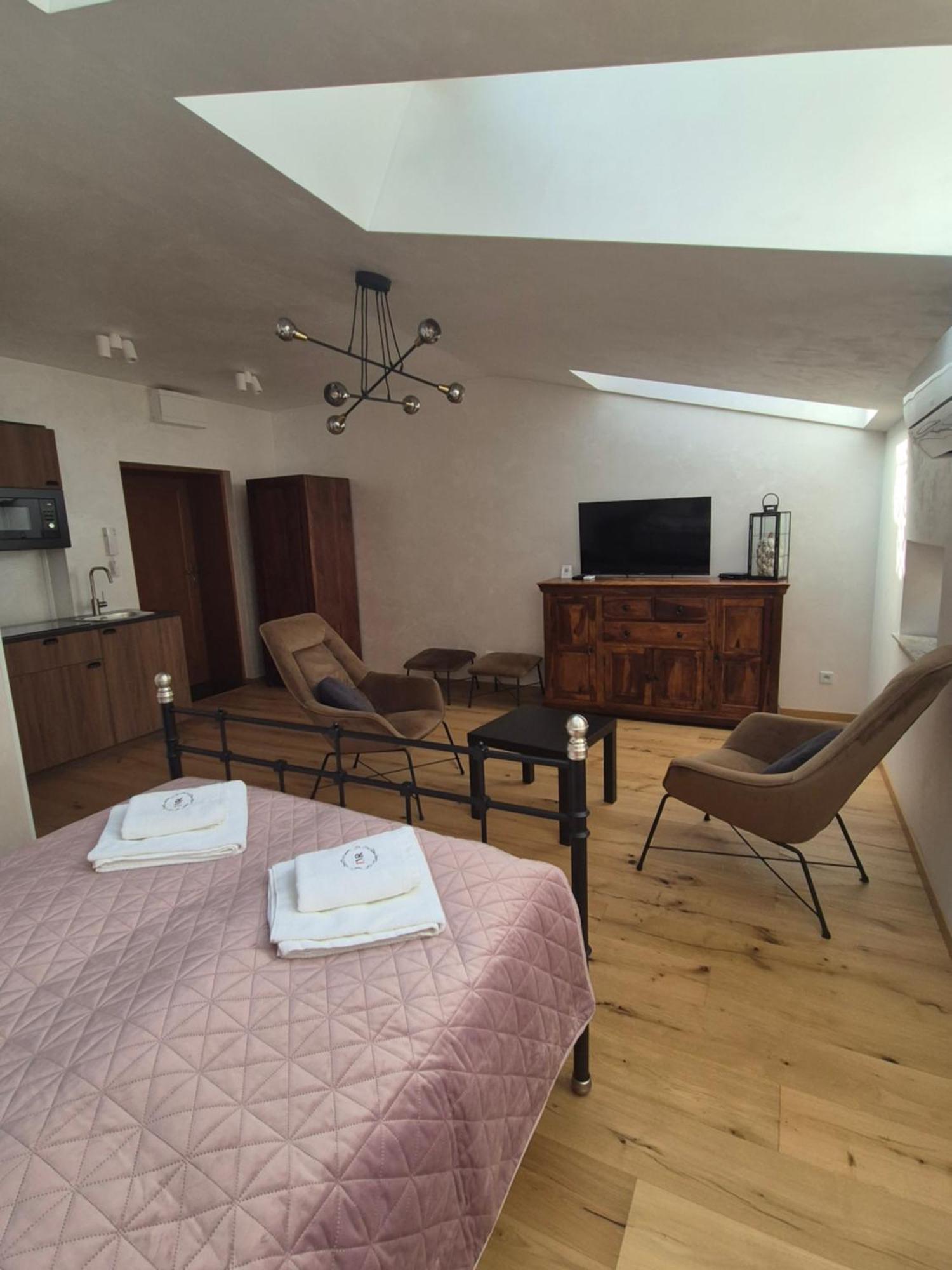 Aparthotel Miodowa 25 Краків Екстер'єр фото