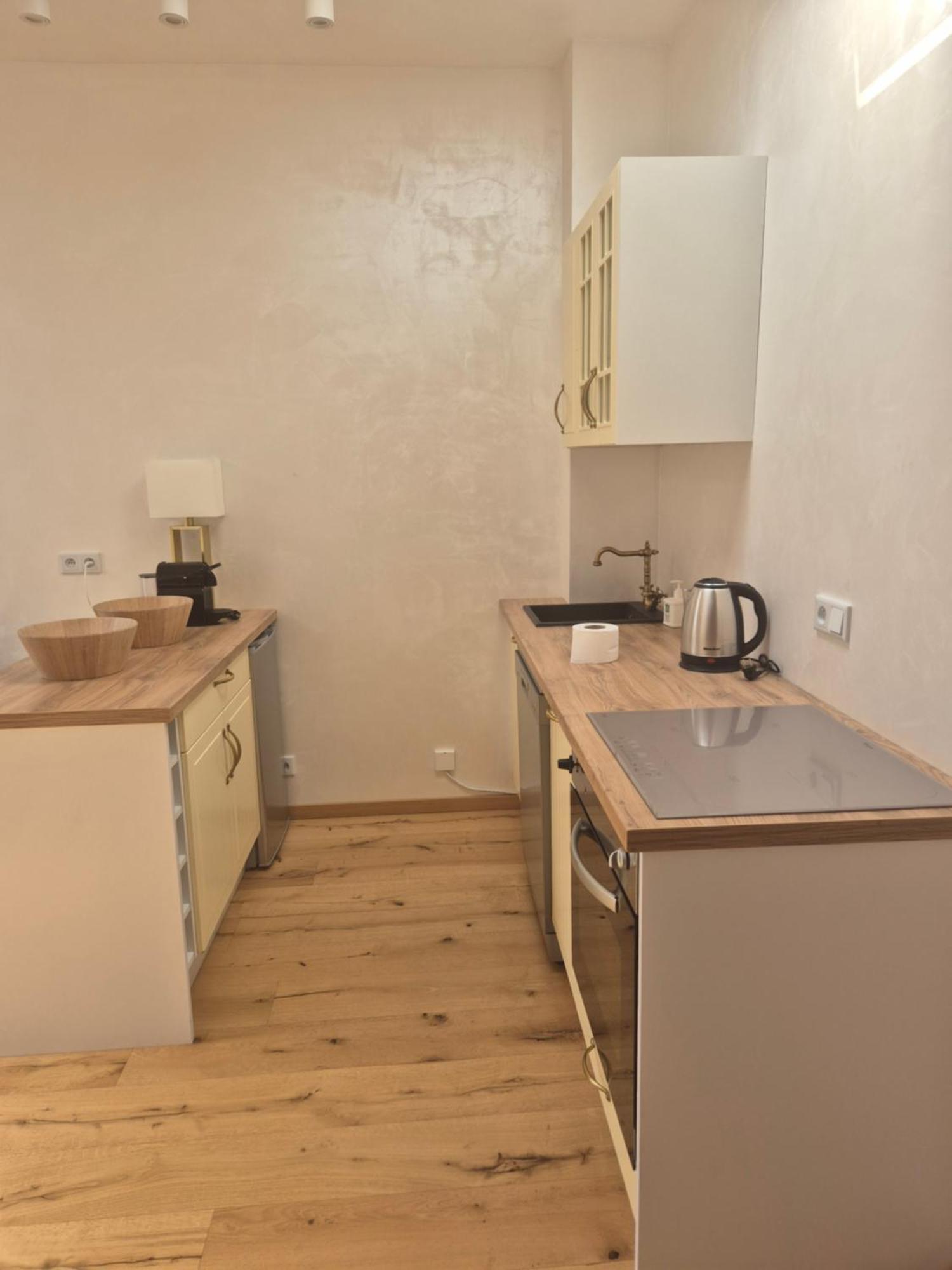 Aparthotel Miodowa 25 Краків Екстер'єр фото